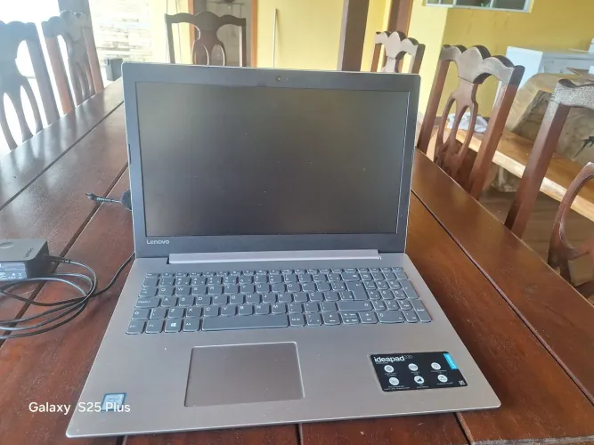 Notebook Lenovo i330