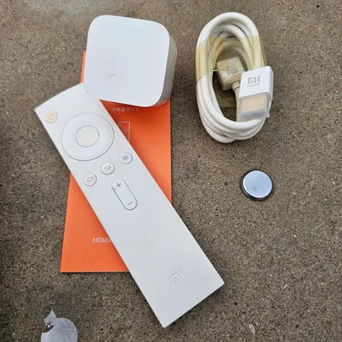 Xiaomi Mi TV Box Stick Wi-Fi Bluetooth mini em CHINÊS