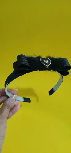 Vendo laços e tiaras @florrendinhakids