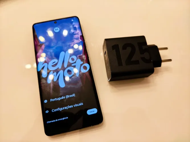 Motorola Edge 50 pro 256gb Semi-novo