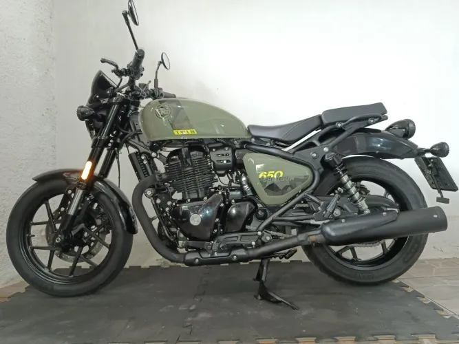Shotgun 650 Royal enfild 2026 baixo km