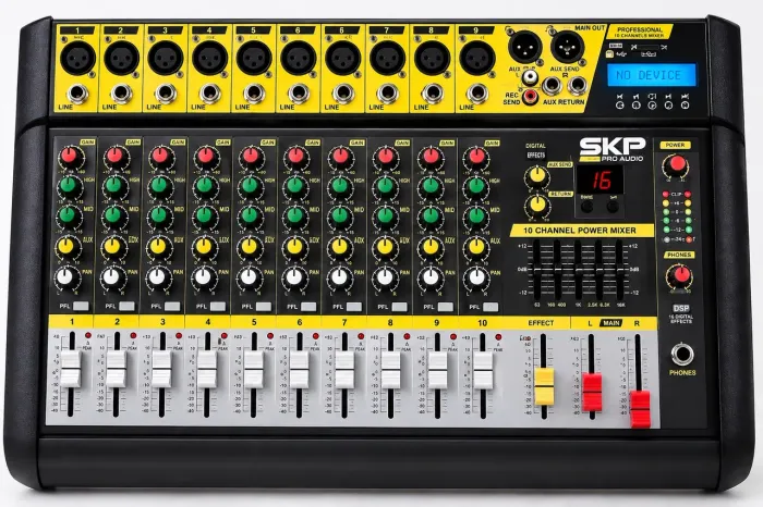 Mesa de Som Amplificada SKP 10 Canais 500W RMS Bivolt Seminova