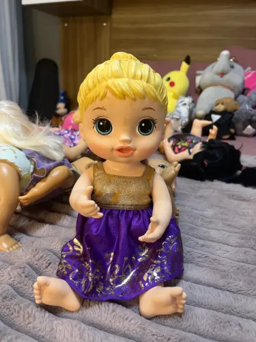 Boneca baby a Live