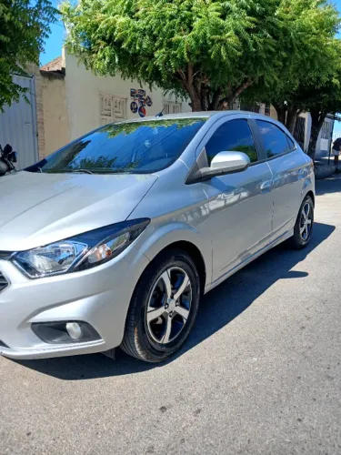 Chevrolet Onix Hatch LTZ 1.4 8V Flex Aut. 4P 2017