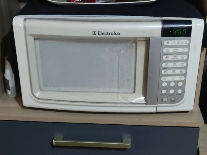 Microondas Eletrolux 