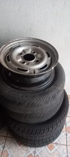 Vendo 3 rodas de fusca ou brazilia 