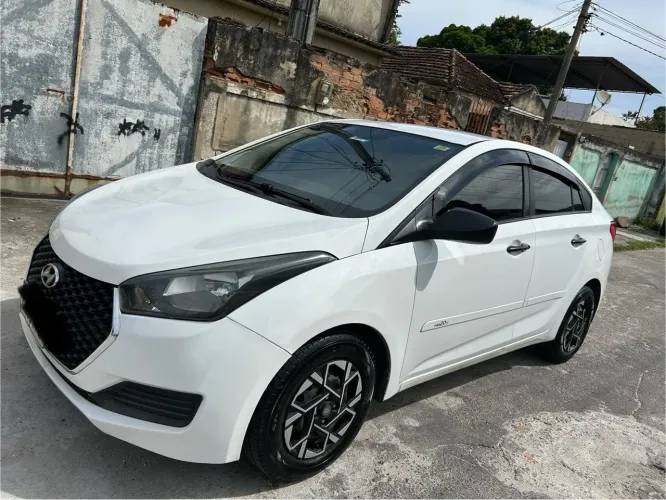 Hyundai HB20S Unique 1.0 Flex 12V Mec. 2019