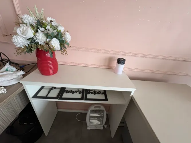 Mesa para canto do café