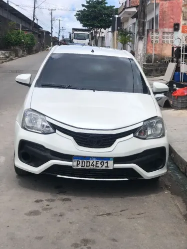 Toyota Etios X 1.3 Flex 16V 5P Mec. 2016