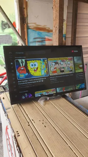 Vendo TV 32 polegadas AOC Roku smart funcionando perfeitamente