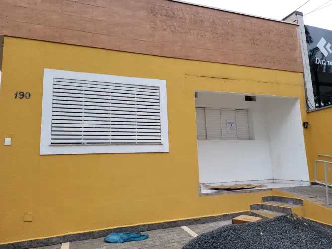Imóvel Centro -Tatui. Avenida Comercial e Residencial.425m2- ótimo negócio