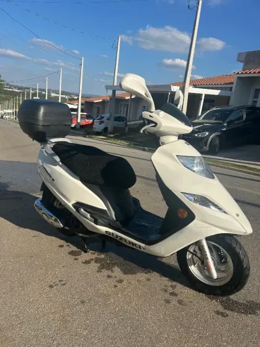 Suzuki Burgman 125 2012