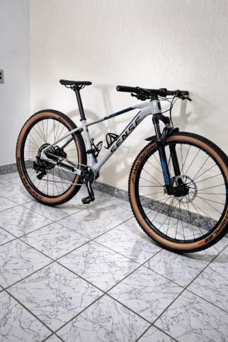 Bicicleta Sense Impact Race Aro 29 Novinha