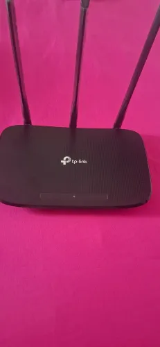 Roteador TP-Link acompanha cabo de rede