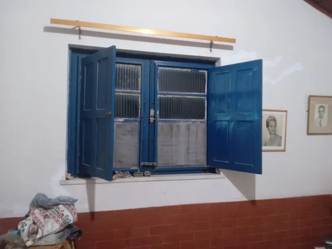 Janelas de duas bandas