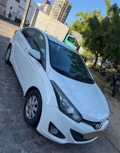 Hyundai HB20S C.style/c.plus1.6 Flex 16V Aut. 4P 2014