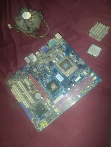 LGA 775 G31T-M7 + Core 2 Duo - No Estado