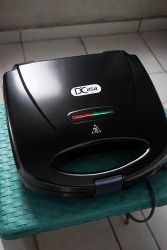 Sanduicheira 127volt