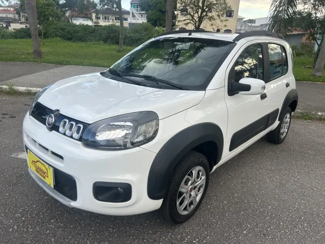 Fiat Uno WAY Celeb. 1.0 EVO Fire Flex 8V 2P 2016