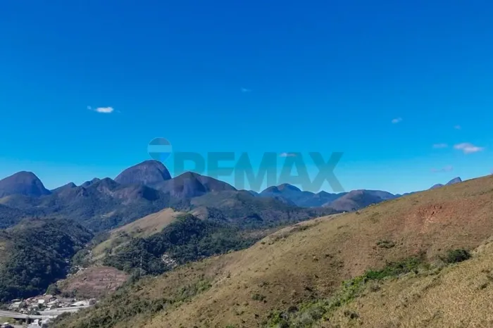 Terreno à venda com 224.929m² em Pedro do Rio