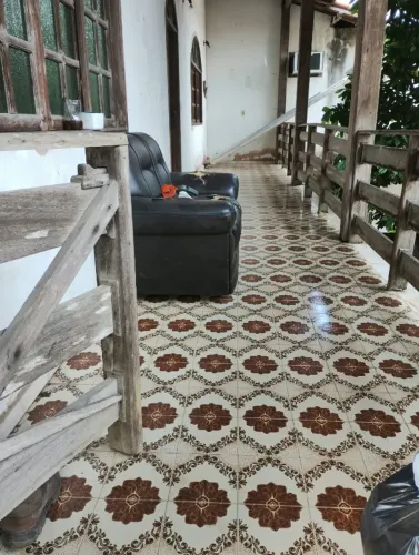 `Vendo casa em Maruípe