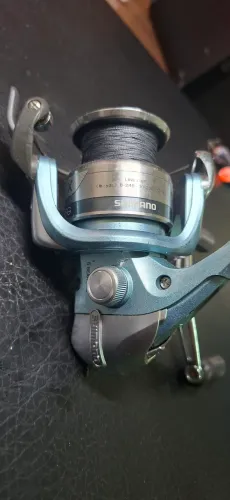  Molinete Shimano Spirex 4000FG  novo, nunca usada.