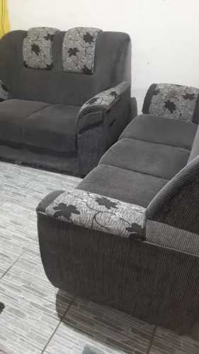 Conjunto de dois Sofás