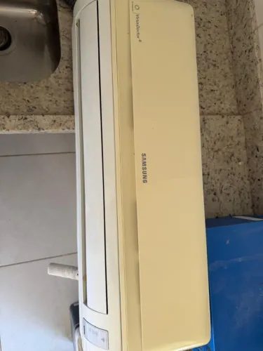 Ar-Condicionado Samsung Virus Doctor 12.000 BTUs