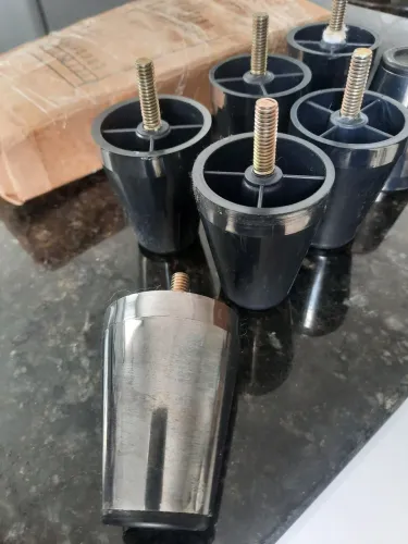 Kit 6 Pés para camas e armários