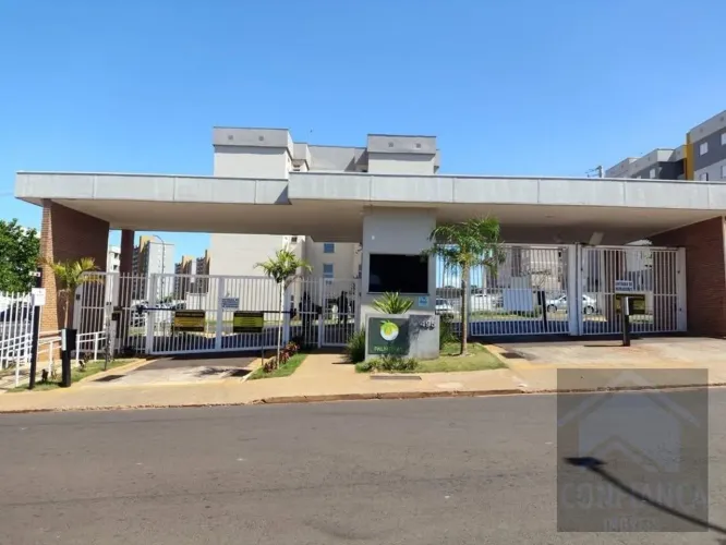 Apartamento em Condomínio Completo Vila São Luiz Ourinhos