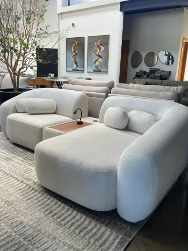 SOFÁ CHAISE BOUCLE 2.60m PEÇA ÚNICA NA PROMOÇÃO