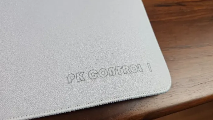 Mousepad gamer cinza PK Control 1