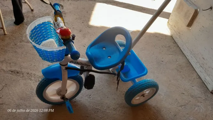 Triciclo infantil