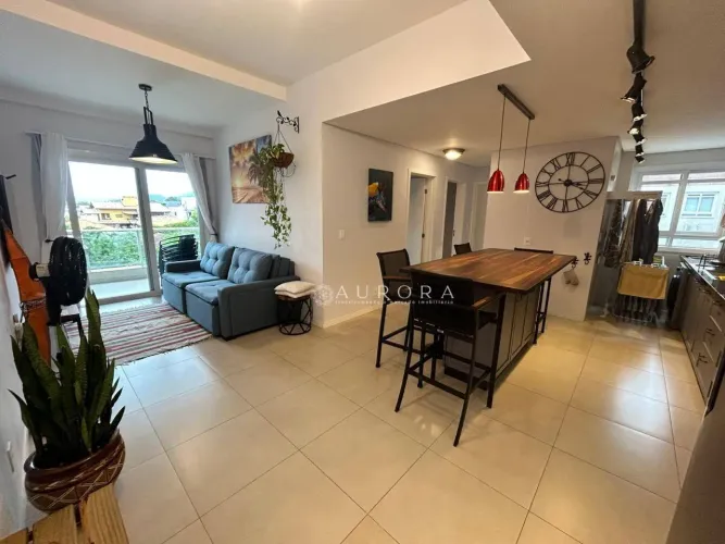 Apartamento com 3 dormitórios à venda, 94 m² por R$ 2.015.000,00 - Campeche - Florianópoli
