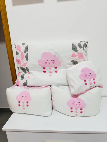 Kit berço nuvem feminino 
