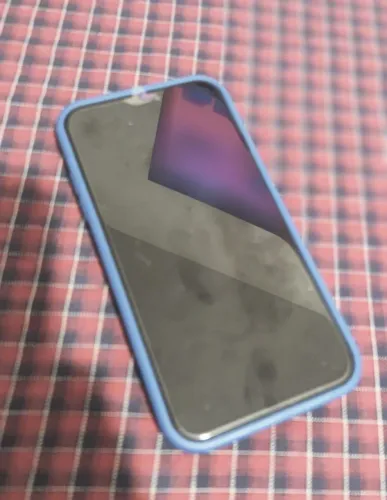 IPhone 11 - 128gb - R$: 1.000