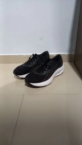 TENIS SEMI NOVO