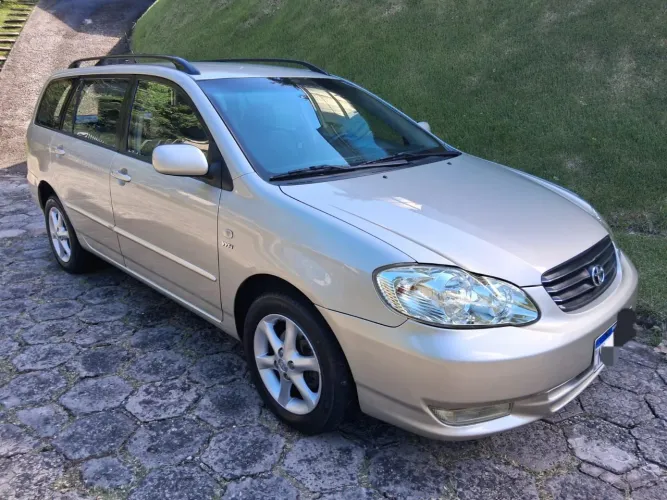 Toyota Corolla Fielder SW 1.8/1.8 XEI Flex Aut. 2005