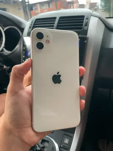 iPhone 11 128 GB 