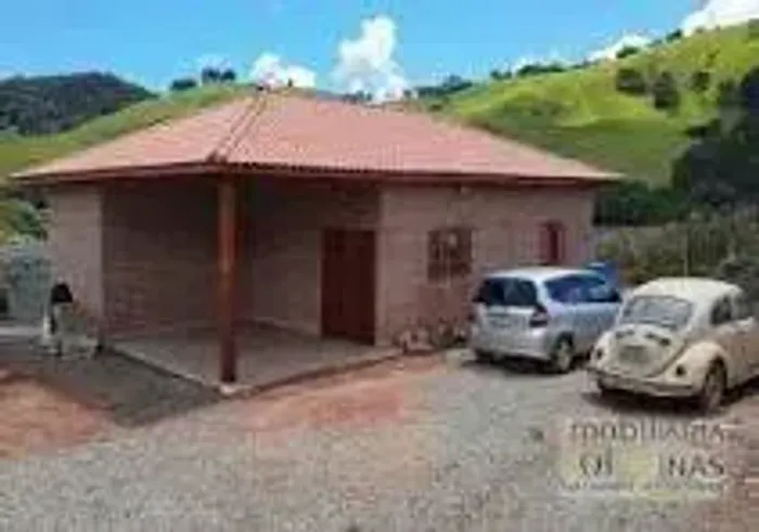 Condomínio Fechado com Lago  Sua Chácara te Espera!