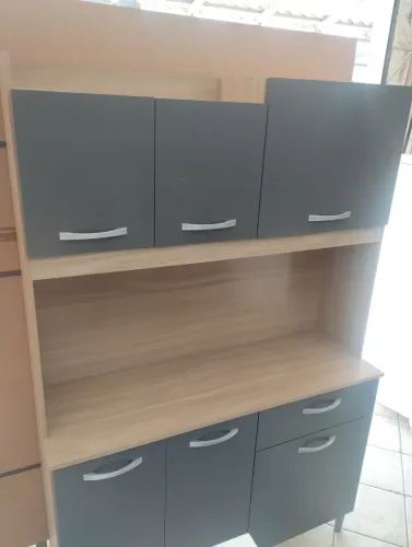 Vendo um armário de cozinha 