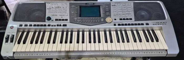 Teclado. Yamaha psr 2000 arranjador na Musical Brother