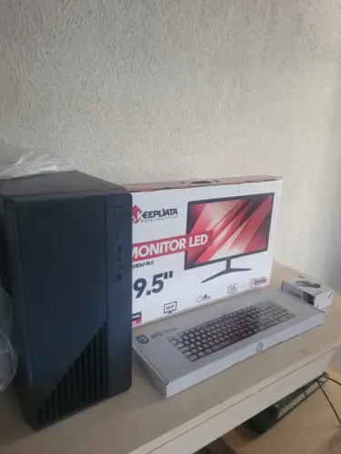 Computador amd a8 10 core 16gb ssd 256gb+hd video radeon 2gb game entrada projetos tela 20