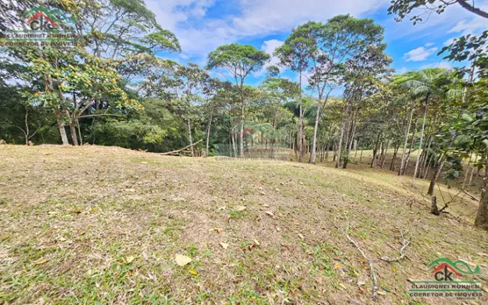 Terreno em condomínio rural - Santo Amaro da Imperatriz