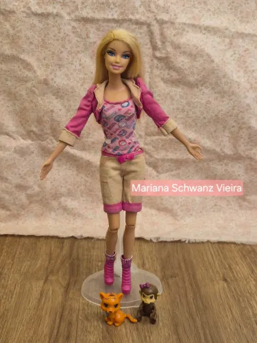 Barbie I Can Be Zoo Keeper 2012 usada (Zoóloga)