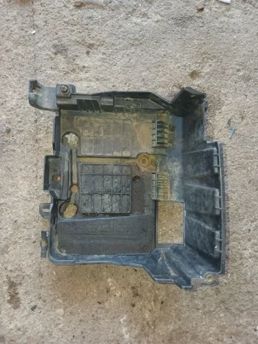 Caixa da bateria Renault megane 