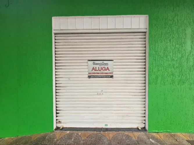 LOCAÇÃO | Sala/Salão, com 2 quartos em Jardim América, Maringá