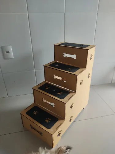 escada pet