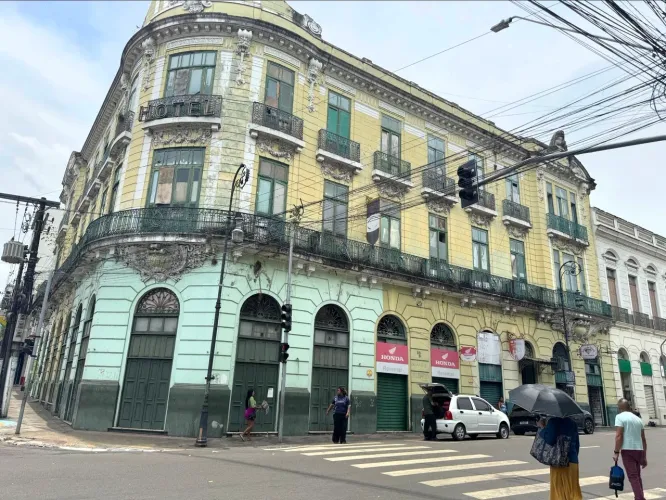 LOJA NO CENTRO, AVENIDA 7 DE SETEMBRO, 220M2, MANAUS-AM.