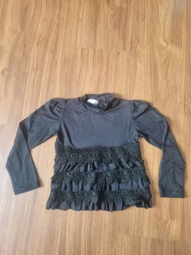 Casaquinho Infantil Preto com babado